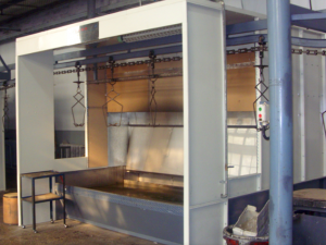 全柴皖東無(wú)泵水幕噴漆流水線